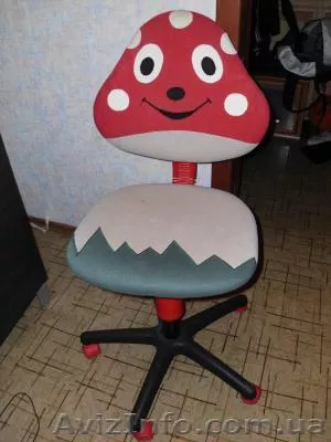 Кресло детское эргономичное  SPOTTY - <ro>Изображение</ro><ru>Изображение</ru> #1, <ru>Объявление</ru> #661510