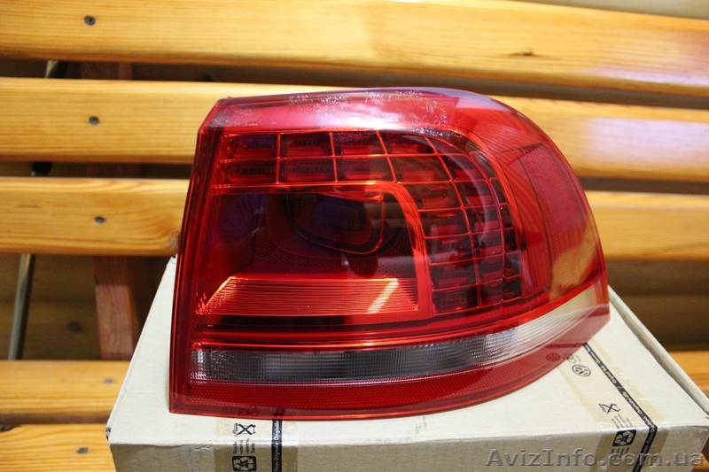 Задний стоп VW Touareg, фонарь 7P6 945 208 Светодиодный  - <ro>Изображение</ro><ru>Изображение</ru> #1, <ru>Объявление</ru> #1316700