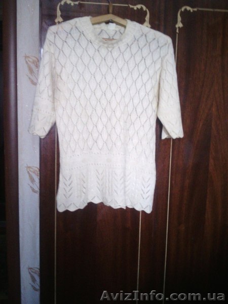 Продаю хороший свитерок - <ro>Изображение</ro><ru>Изображение</ru> #1, <ru>Объявление</ru> #1348321
