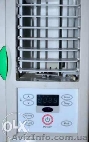 Продается новый фирменный штатив Sony VCT-D680RM в упаковке с чехлом - <ro>Изображение</ro><ru>Изображение</ru> #1, <ru>Объявление</ru> #1495830