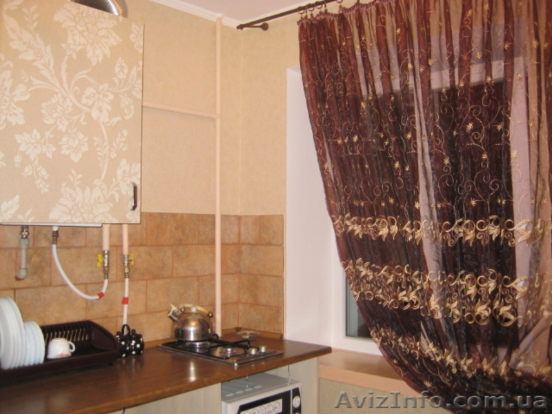 Сдам посуточно двухкомнатную квартиру в центре Николаева - <ro>Изображение</ro><ru>Изображение</ru> #3, <ru>Объявление</ru> #4722