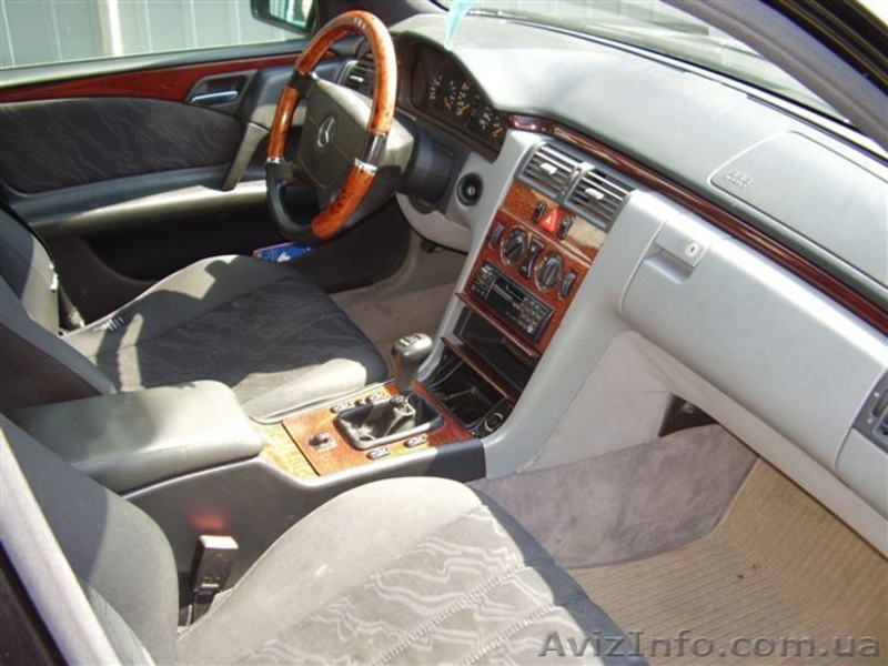 Mersedes-Benz 230E,W210, 96г.,2.3газ/бензин,черный, седан, нерастаможен, из Герм - <ro>Изображение</ro><ru>Изображение</ru> #3, <ru>Объявление</ru> #41053