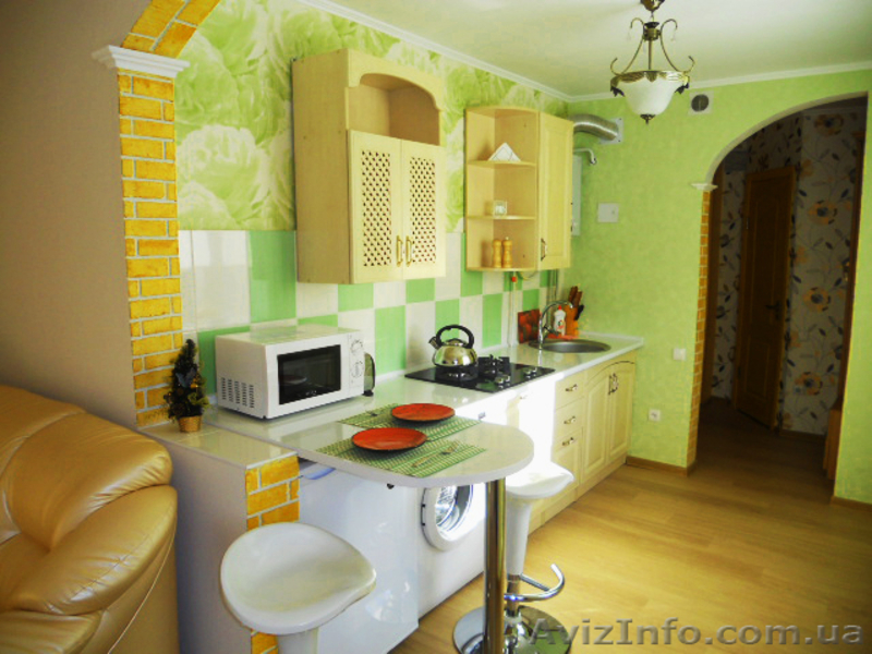 Квартира с дизайнерским ремонтом в центре посуточно - <ro>Изображение</ro><ru>Изображение</ru> #3, <ru>Объявление</ru> #489507