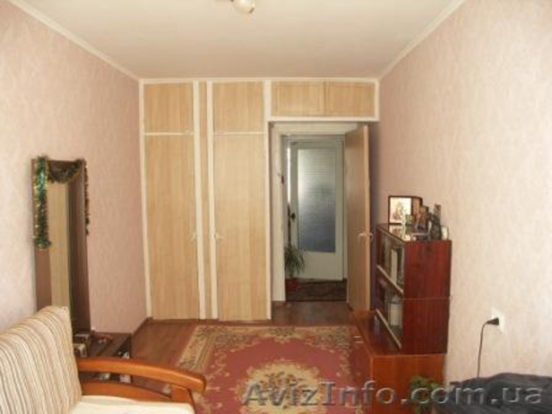 "КОЛОС" срочно продаю 3-ком.кв. с РЕМОНТОМ! - <ro>Изображение</ro><ru>Изображение</ru> #3, <ru>Объявление</ru> #579493