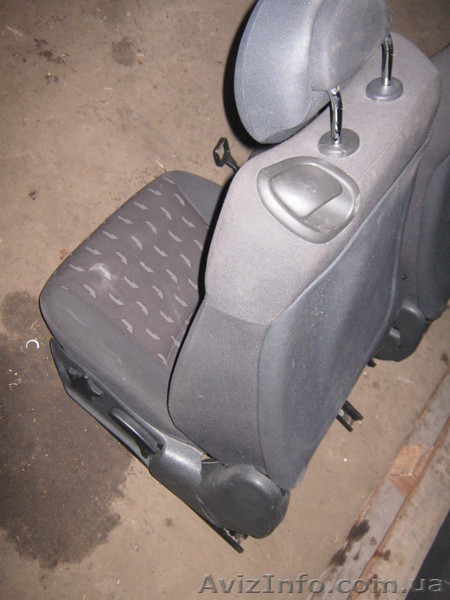 Салон Mercedes-Benz C-class (ткань) - <ro>Изображение</ro><ru>Изображение</ru> #6, <ru>Объявление</ru> #810445