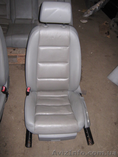 Салон Audi А4 серая кожа - <ro>Изображение</ro><ru>Изображение</ru> #5, <ru>Объявление</ru> #810446