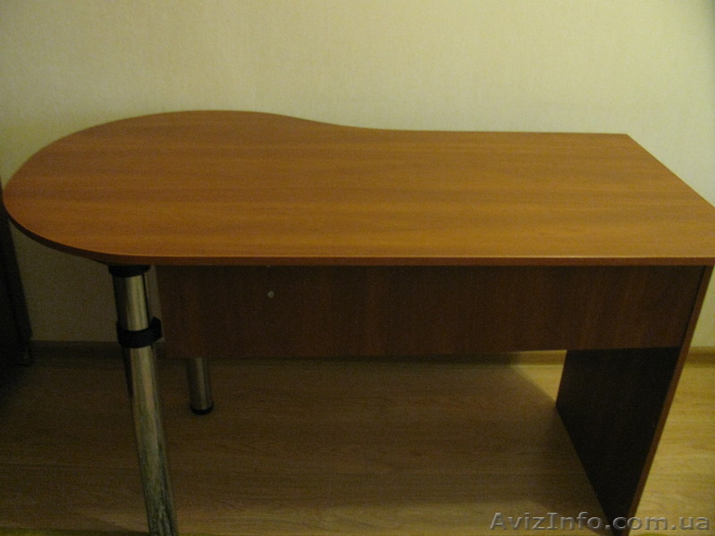 Продам стол компьютерный и кресло. - <ro>Изображение</ro><ru>Изображение</ru> #4, <ru>Объявление</ru> #916114