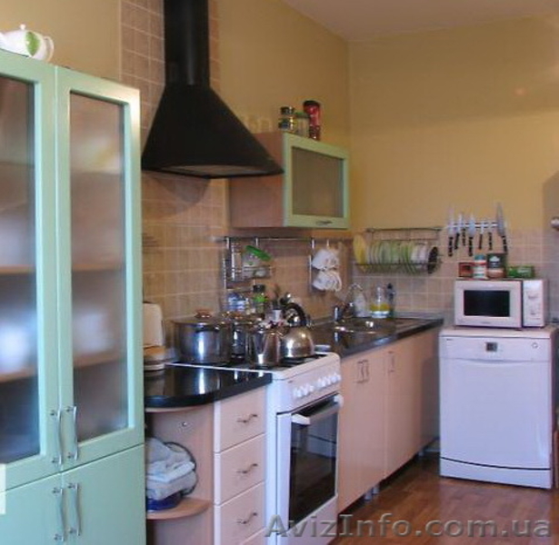  Двух этажный дом на продажу  - <ro>Изображение</ro><ru>Изображение</ru> #6, <ru>Объявление</ru> #1271786