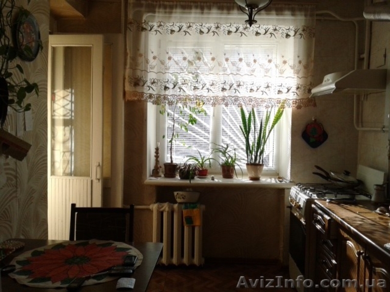 Продается 3 к/к в центре города (улица Водопроводная) - <ro>Изображение</ro><ru>Изображение</ru> #3, <ru>Объявление</ru> #1399546