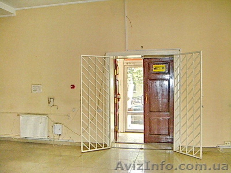 Аренда. Престижный офис-магазин 183м2, 95м2, 166м2  центр, ремонт, парковка - <ro>Изображение</ro><ru>Изображение</ru> #6, <ru>Объявление</ru> #1502548
