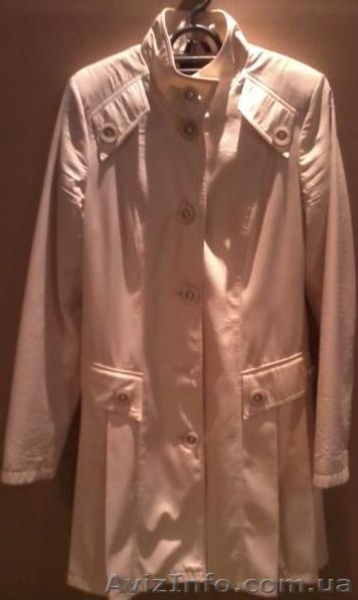 Плащ бежевый женский приталенный без пояса - <ro>Изображение</ro><ru>Изображение</ru> #5, <ru>Объявление</ru> #1615468