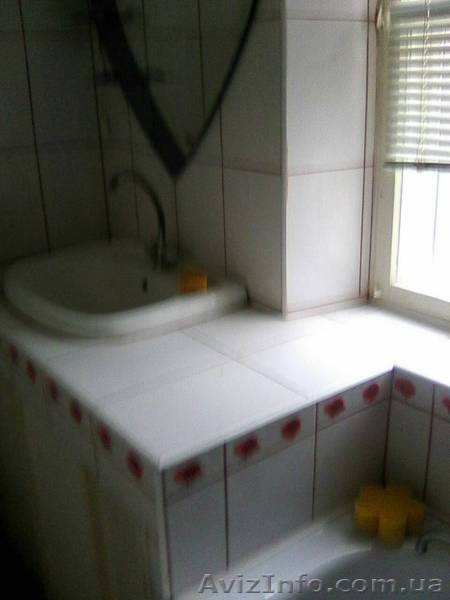 Продаю два дома и гараж с теплицей над ним в отдельном дворе можно под - <ro>Изображение</ro><ru>Изображение</ru> #4, <ru>Объявление</ru> #1629747