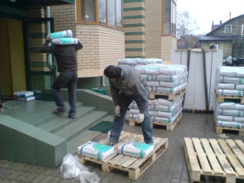 выгрузка фур вагонов любые погрузочные разгрузочные роботы - <ro>Изображение</ro><ru>Изображение</ru> #7, <ru>Объявление</ru> #1681249