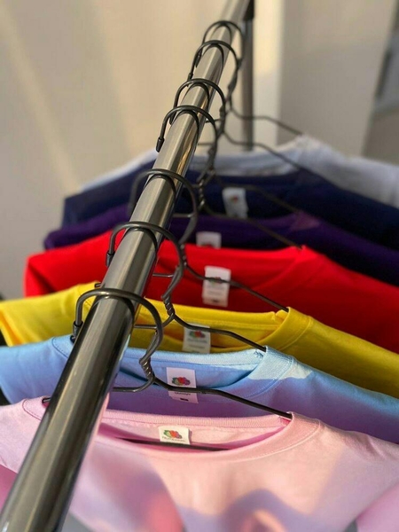 Брендовые женские футболки - <ro>Изображение</ro><ru>Изображение</ru> #3, <ru>Объявление</ru> #1709818